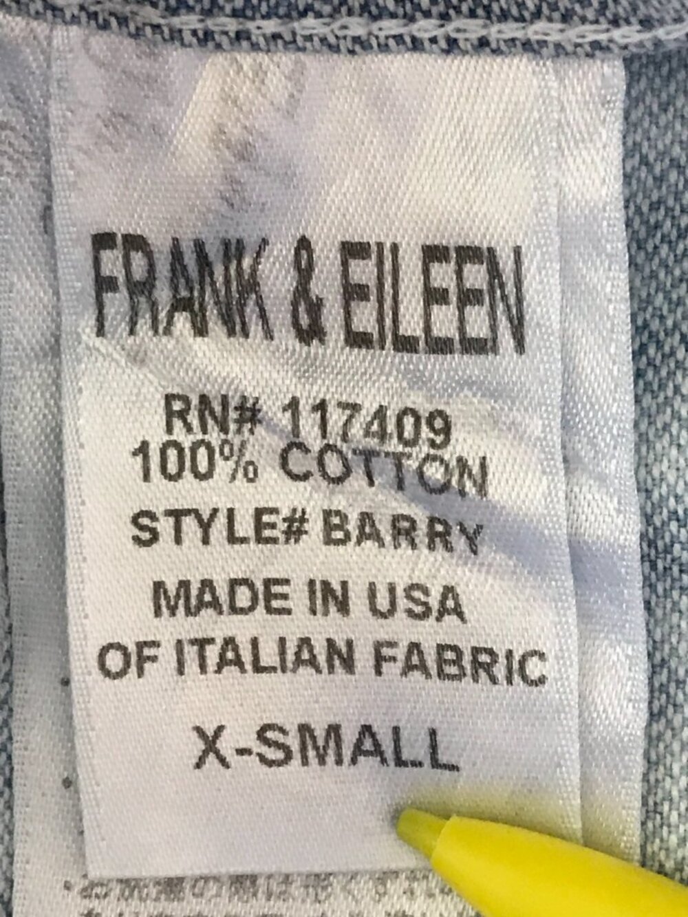 Frank & Eileen Barry Top Women XS Blue Acid Wash Button Up Pocket Long Sleeve - Picture 14 of 15